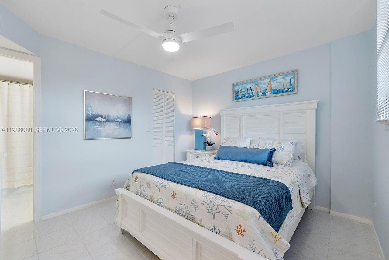 109 Royal Park Dr 2F photo 8