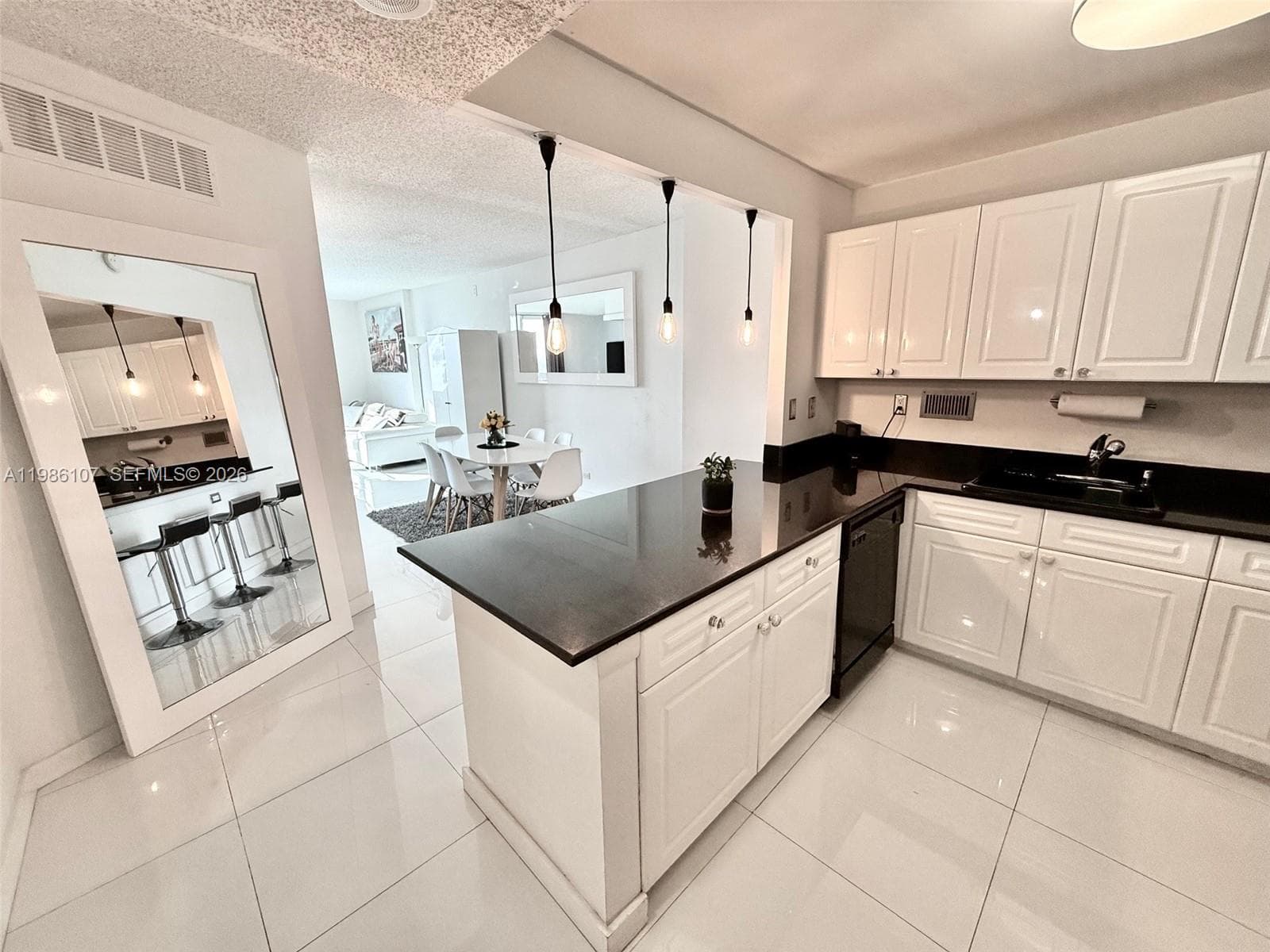 2301 Collins Ave 931 photo 13