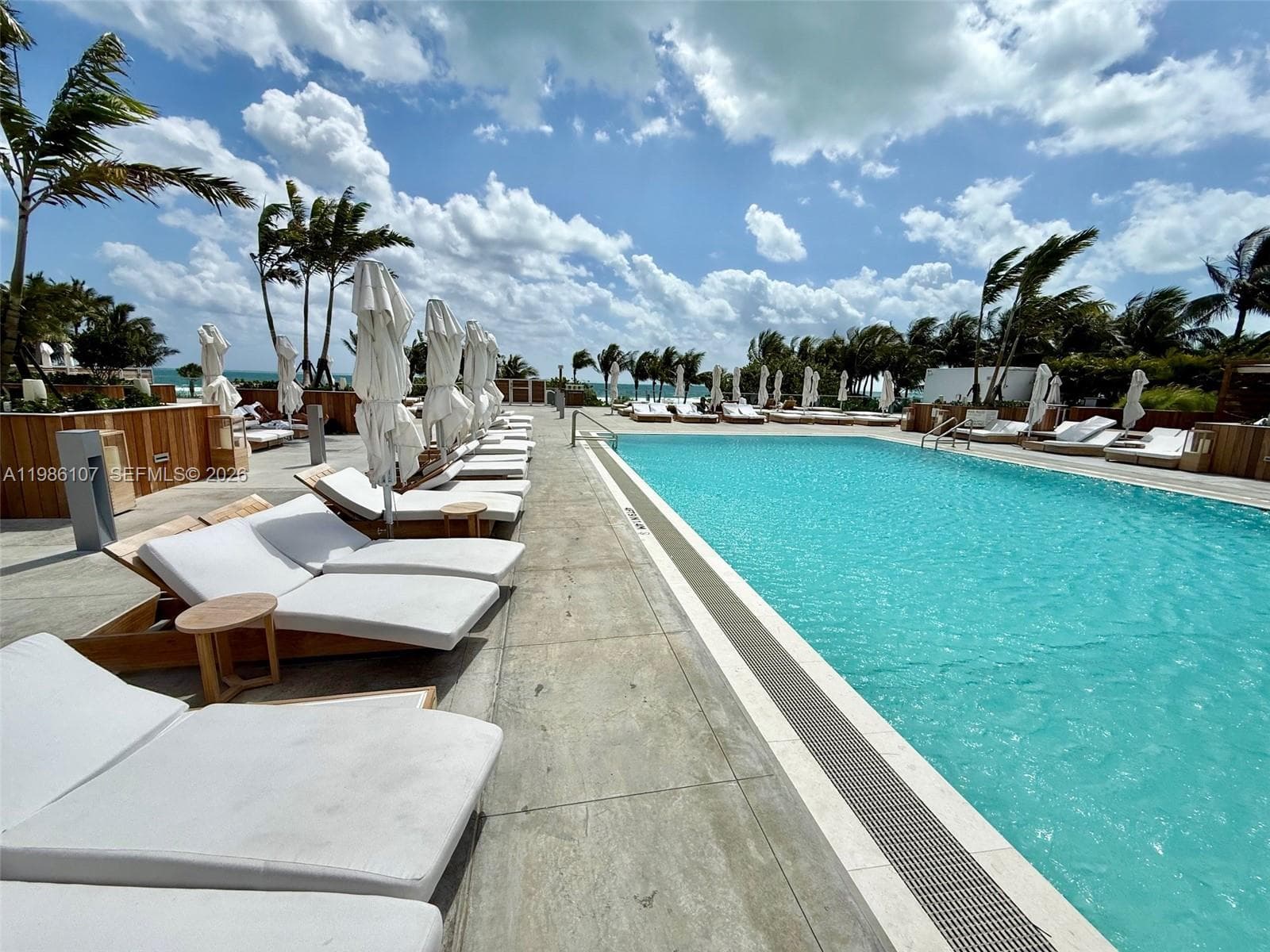 2301 Collins Ave 931 photo 17