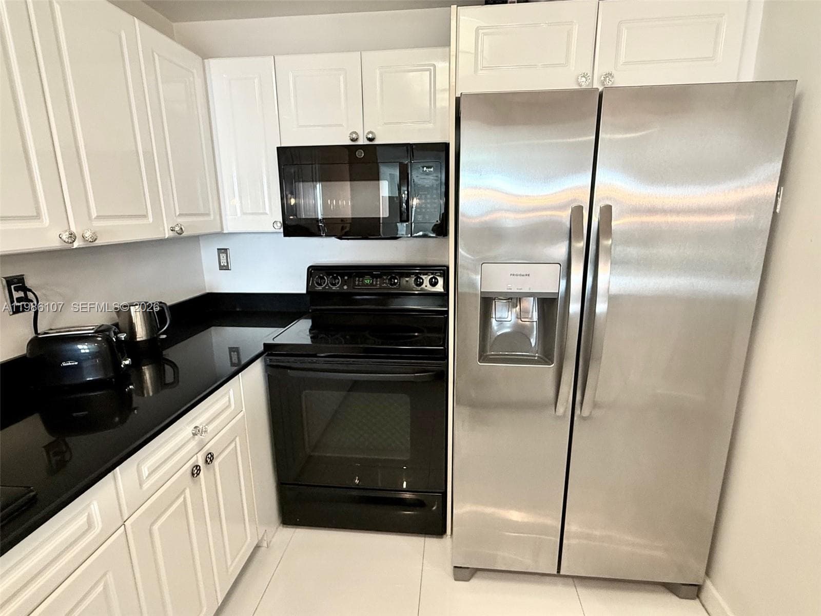 2301 Collins Ave 931 photo 12