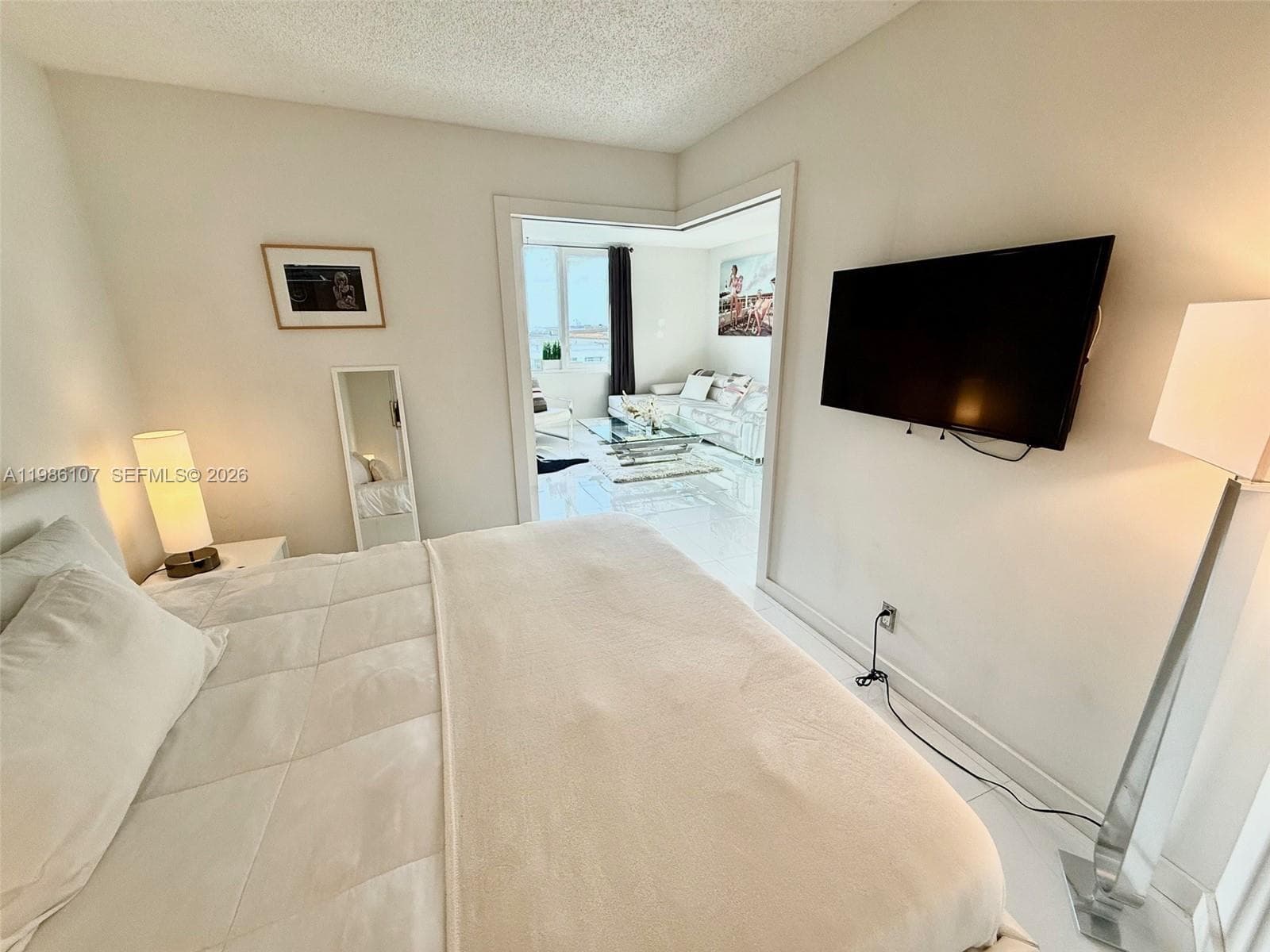 2301 Collins Ave 931 photo 7