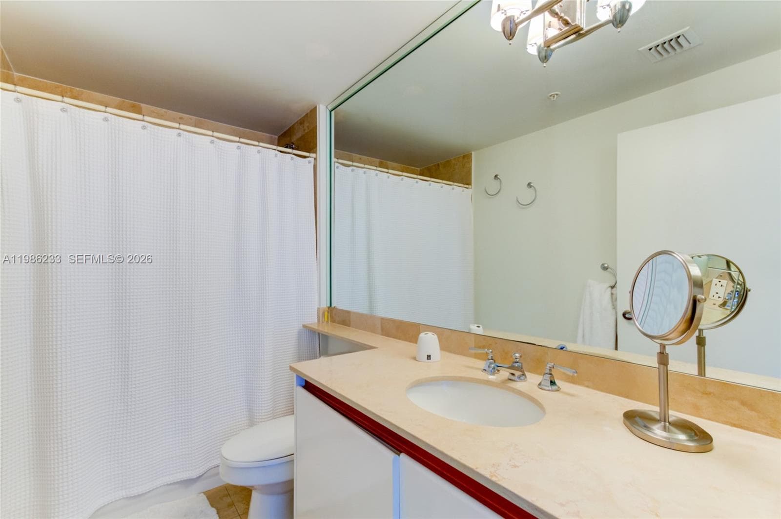 1500 Ocean Dr 601 photo 18