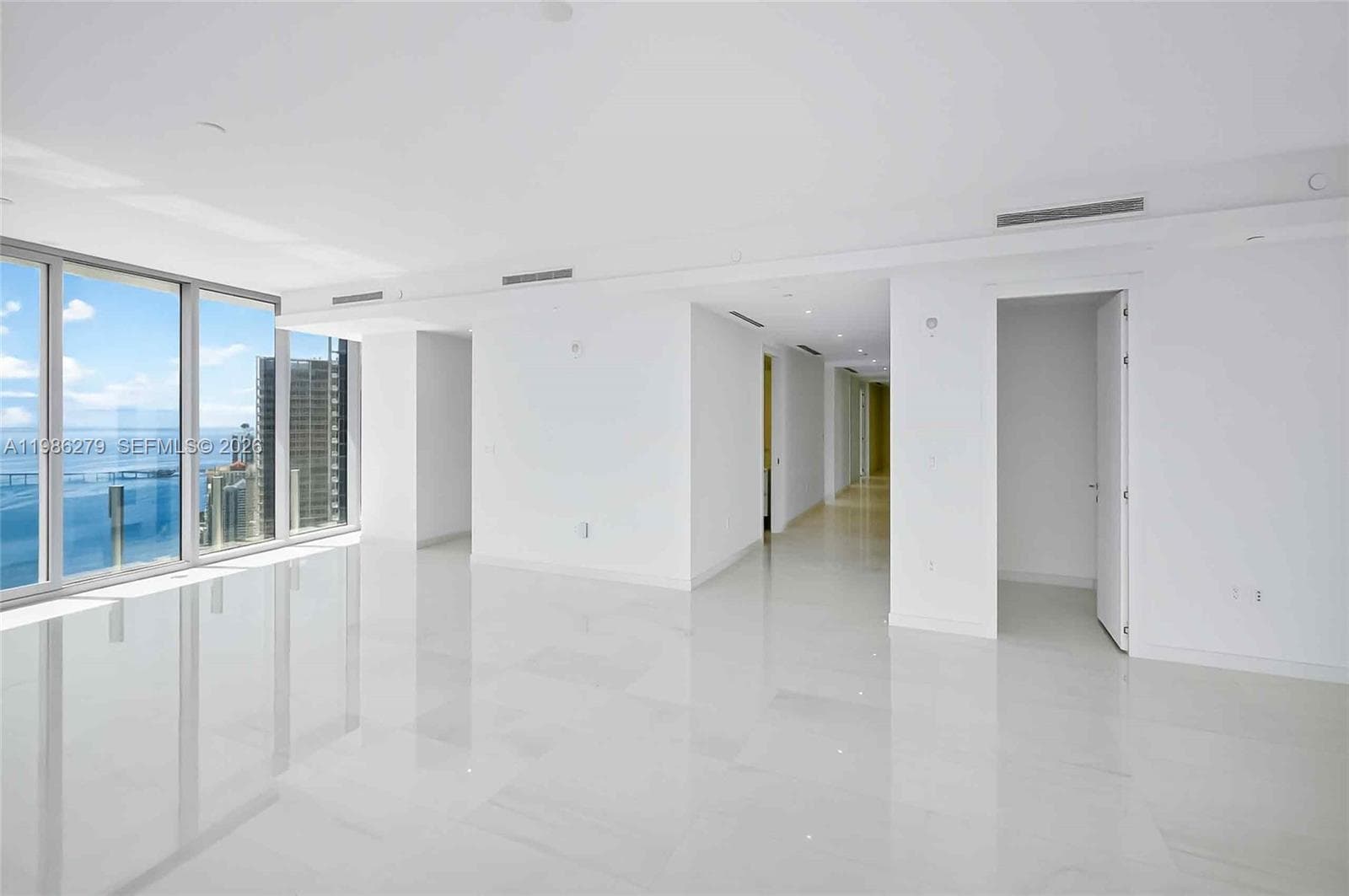 300 Biscayne Blvd Way 4901E photo 9