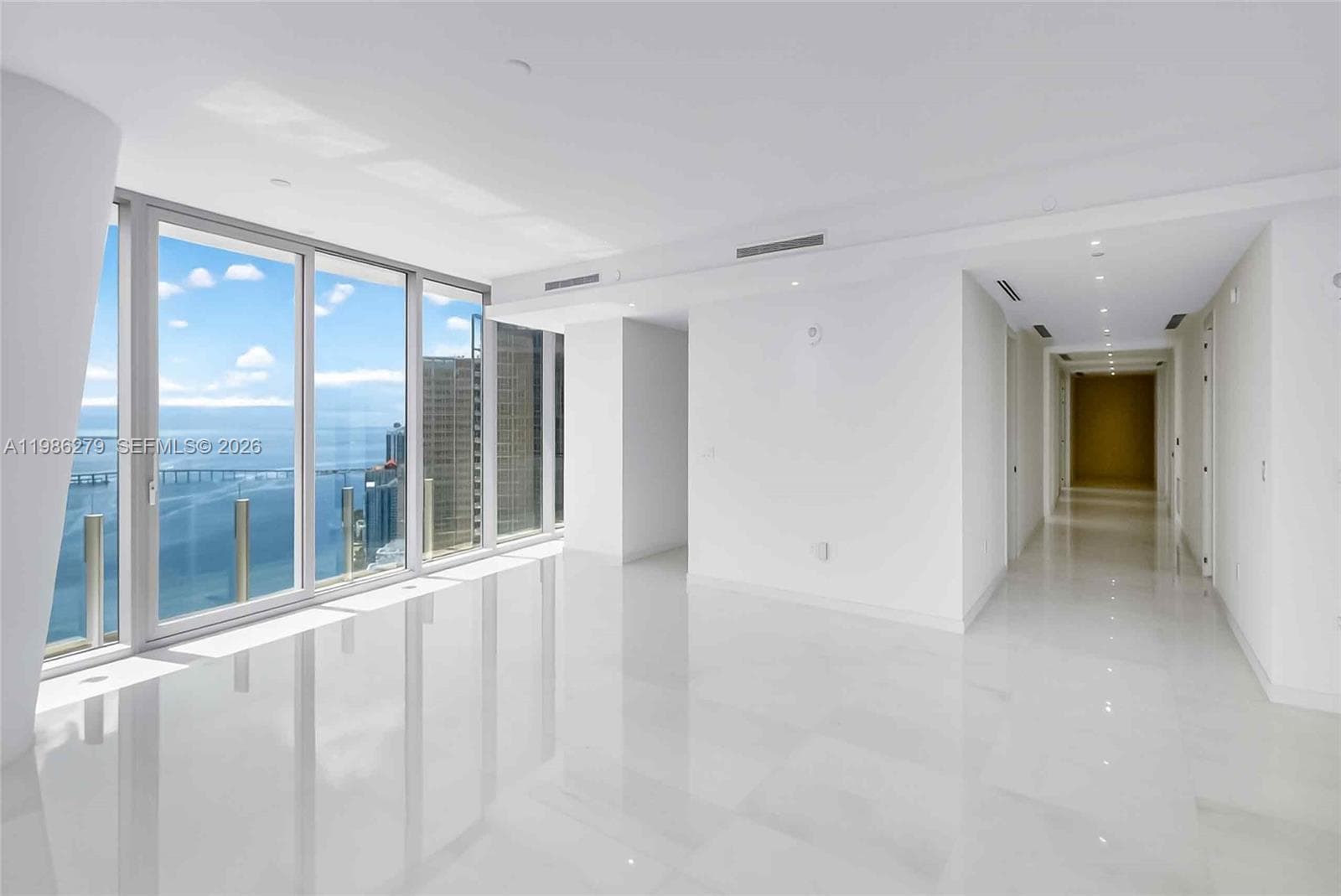 300 Biscayne Blvd Way 4901E photo 11