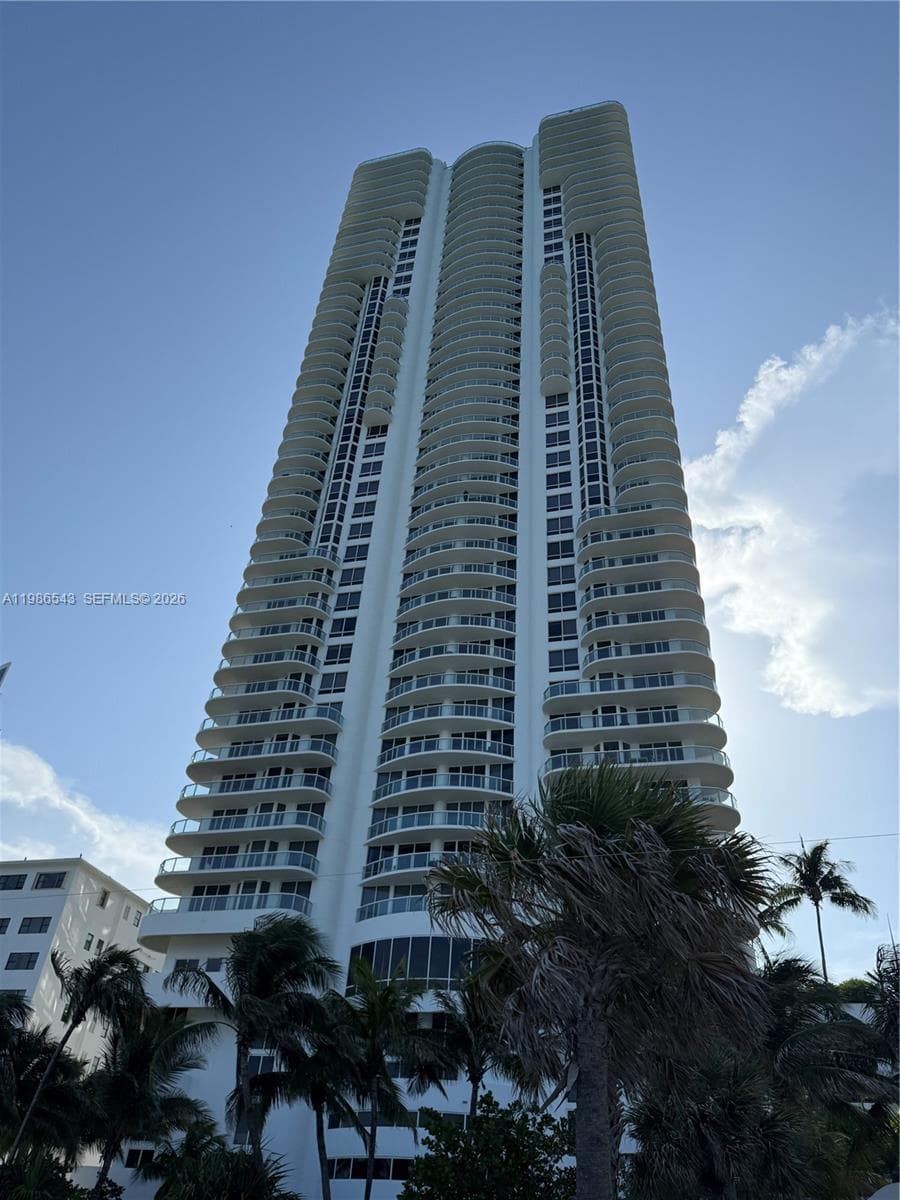 6365 Collins Ave 904 photo 17
