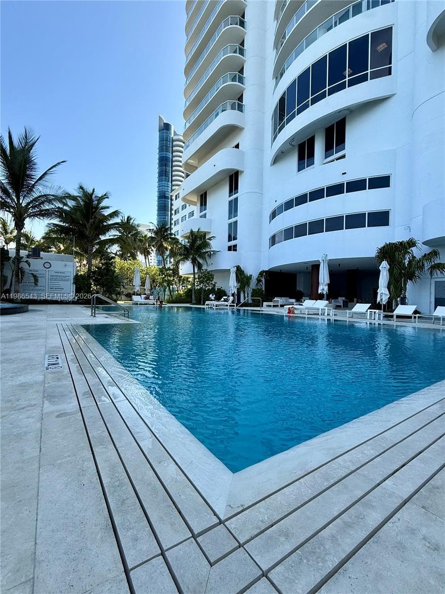 6365 Collins Ave 904 photo 11