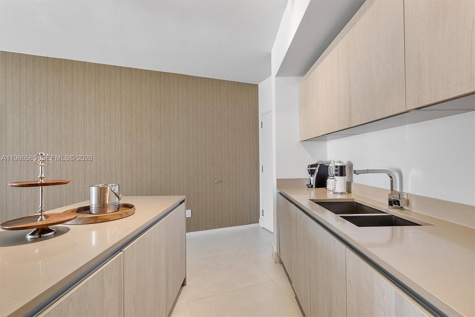 4111 Ocean Dr 3209 photo 13