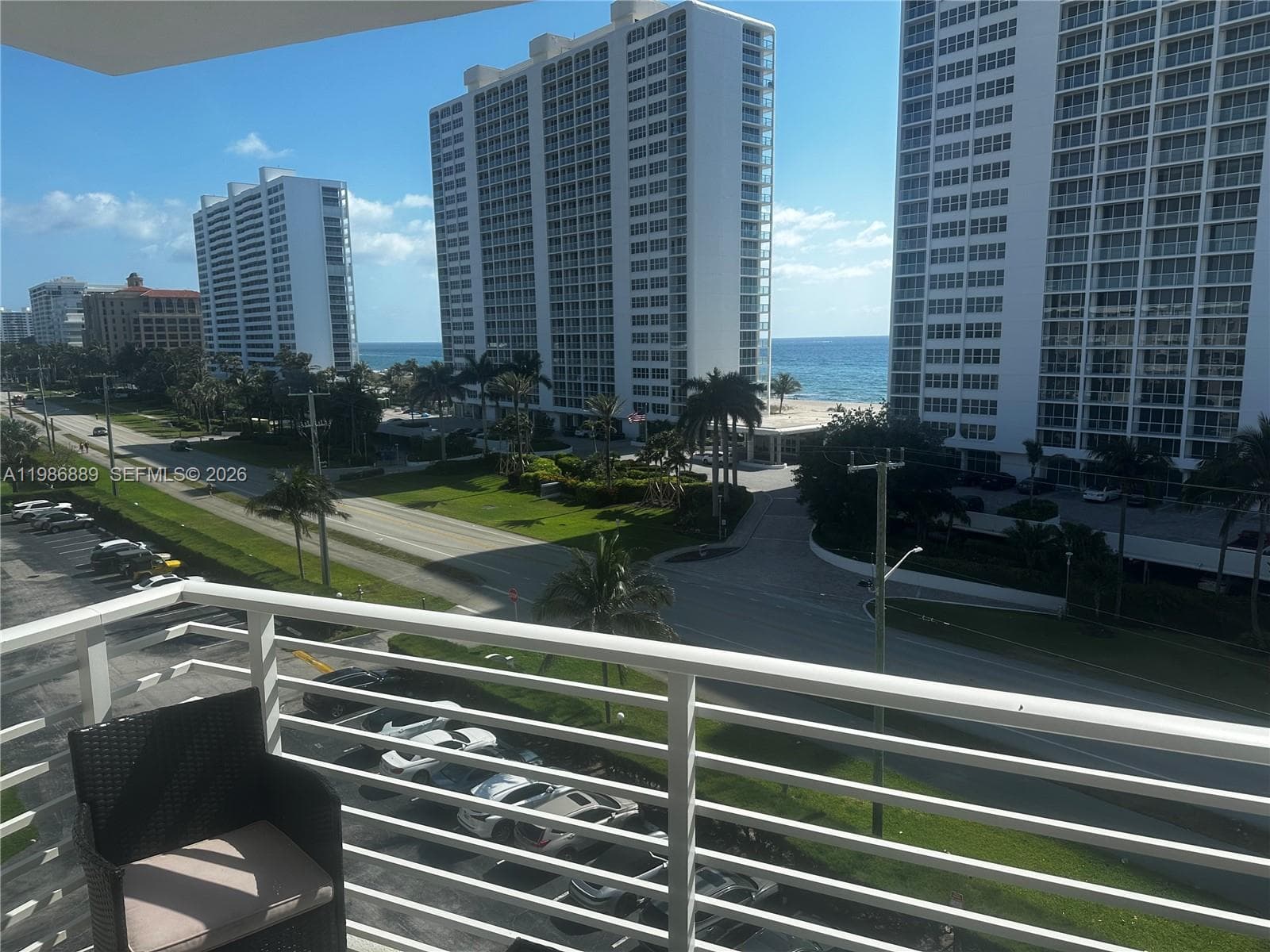 2851 Ocean Boulevard 6 V photo 7