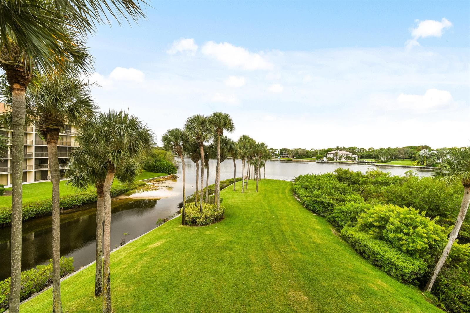 1701 Marina Isle Way #301 2