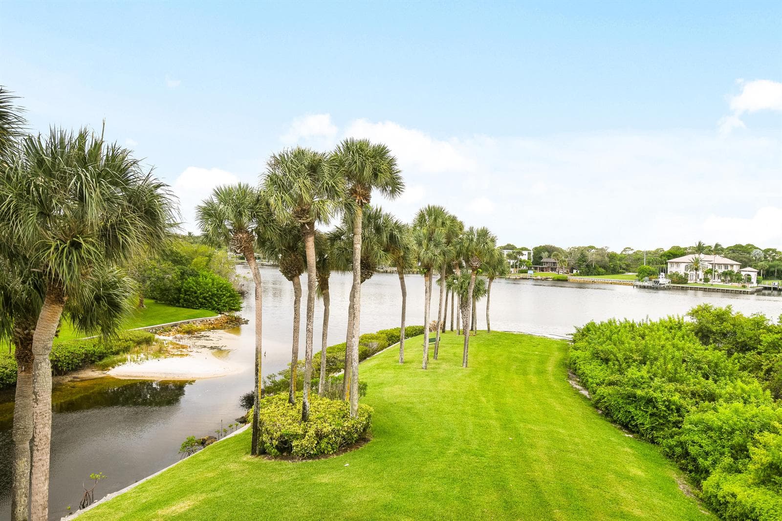 1701 Marina Isle Way #301 1