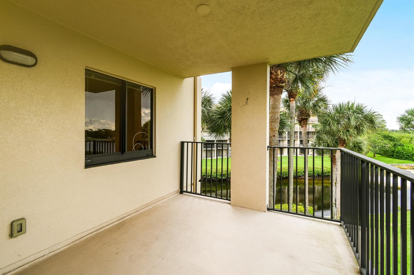 1701 Marina Isle Way #301 5