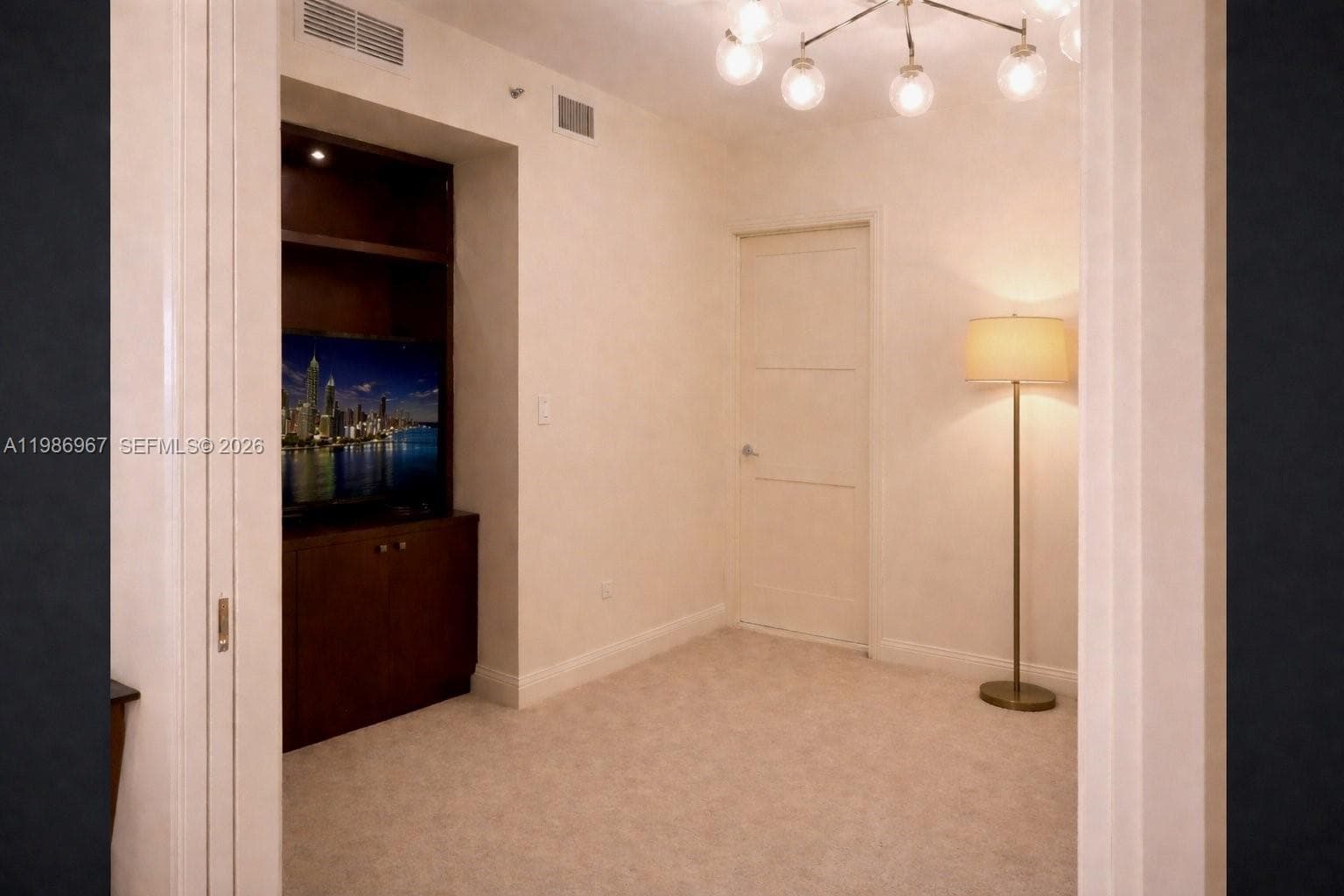1800 Ocean Dr UPH4301 photo 22