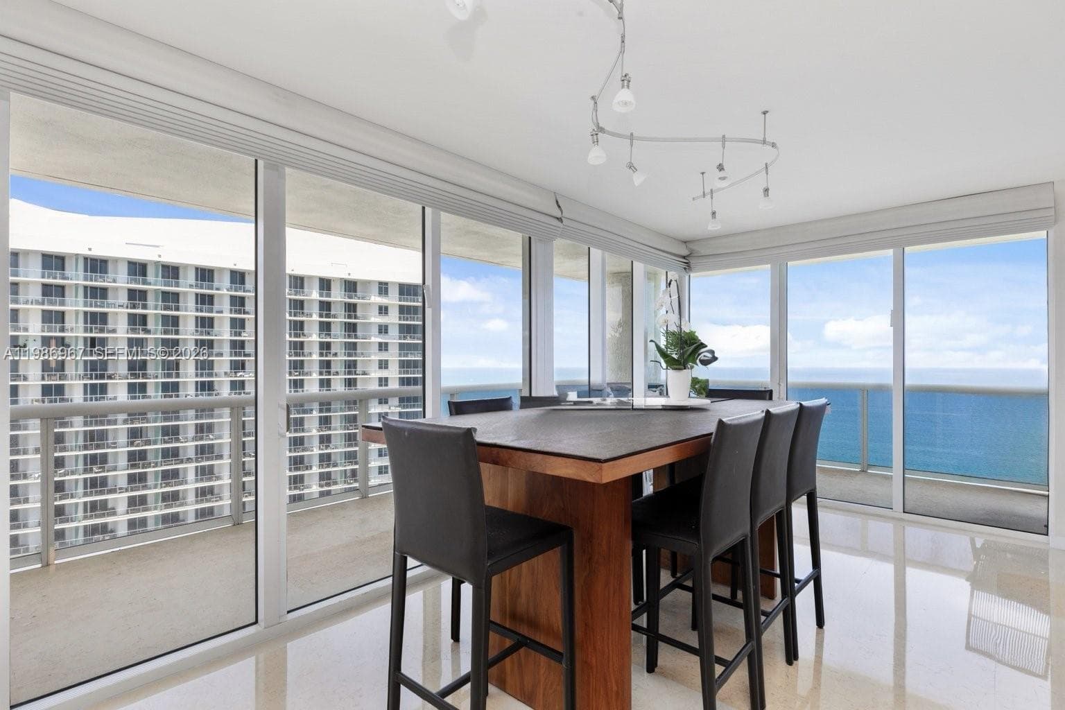 1800 Ocean Dr UPH4301 photo 7