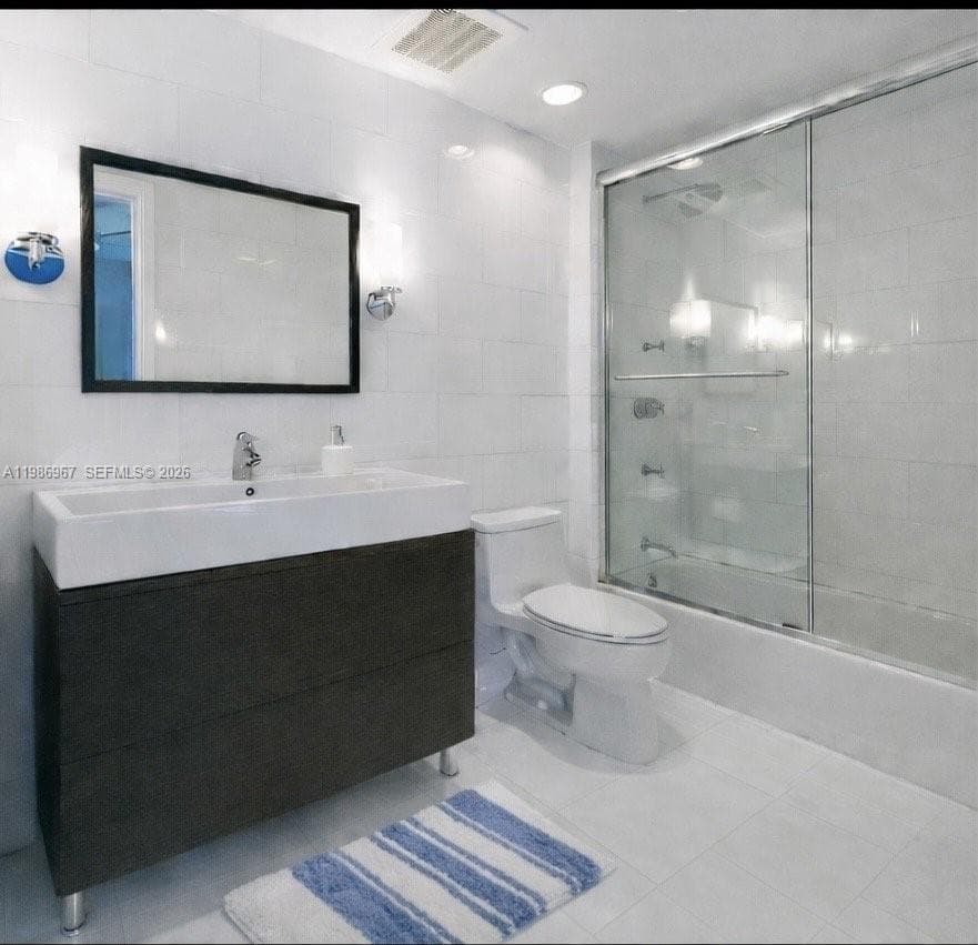 1800 Ocean Dr UPH4301 photo 20