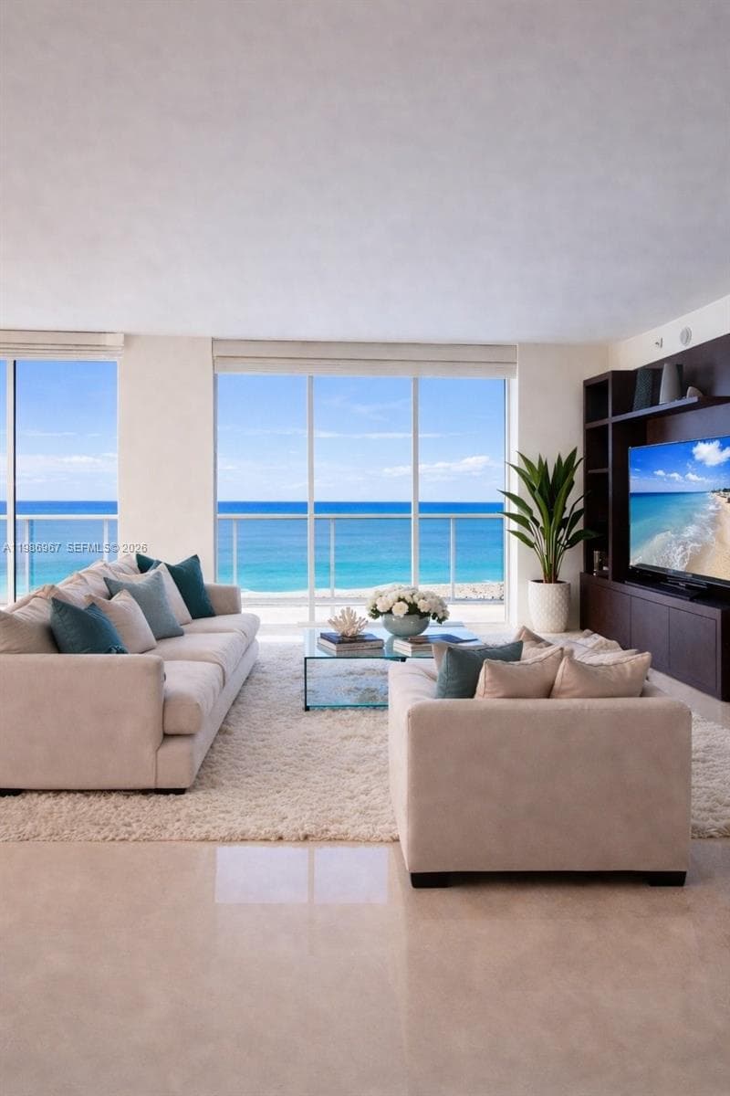 1800 Ocean Dr 4