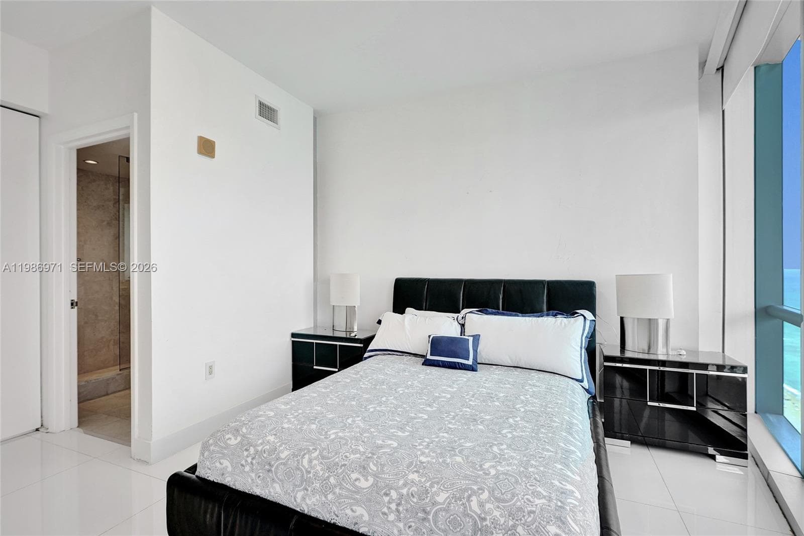 17121 Collins Ave 3206 photo 17