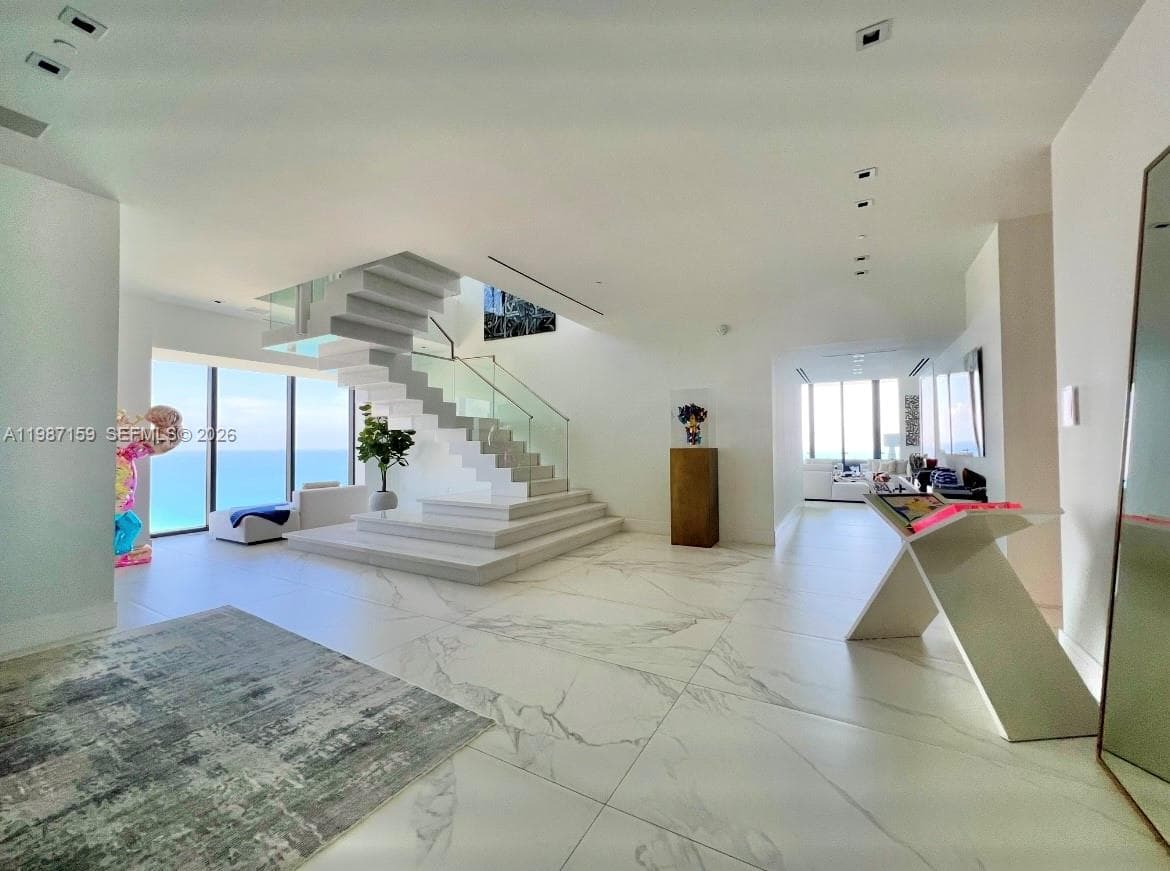 17141 Collins Ave 3