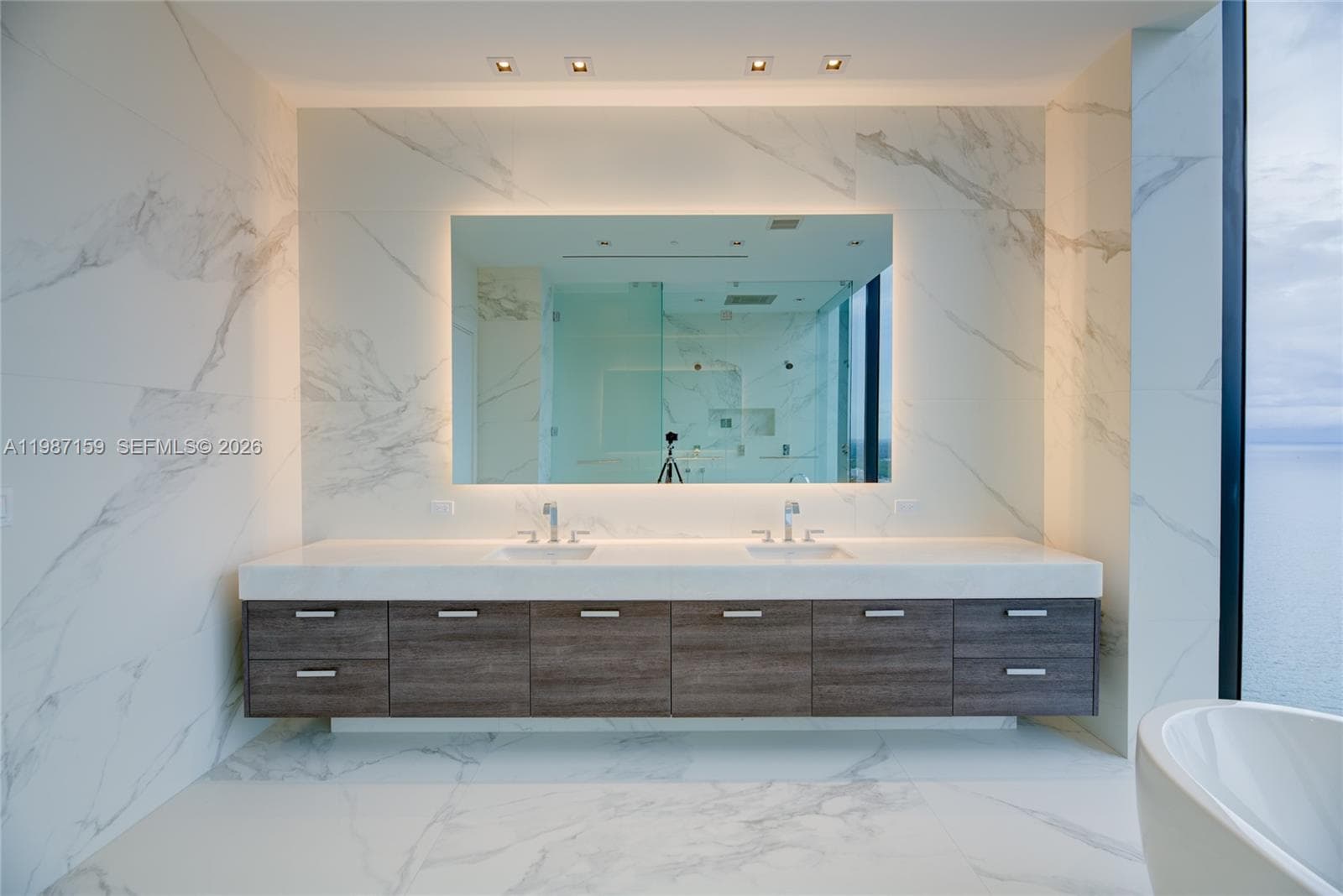 17141 Collins Ave 4501/4601 photo 9