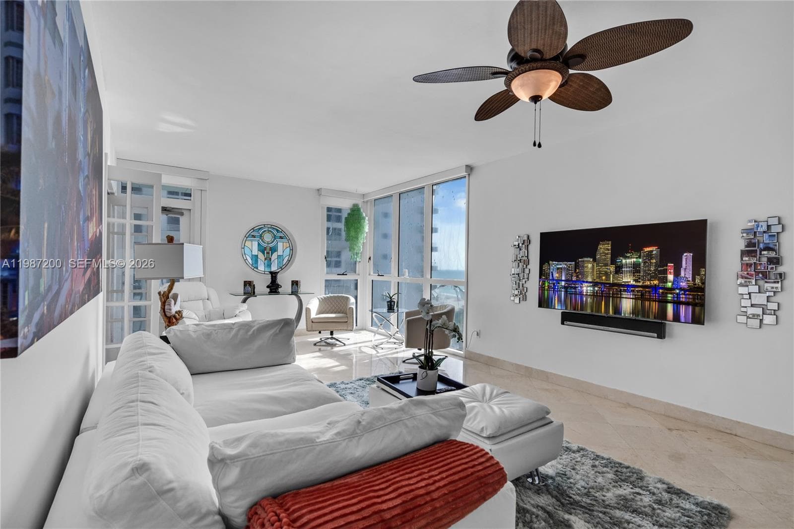 1500 Ocean Dr 907 photo 6