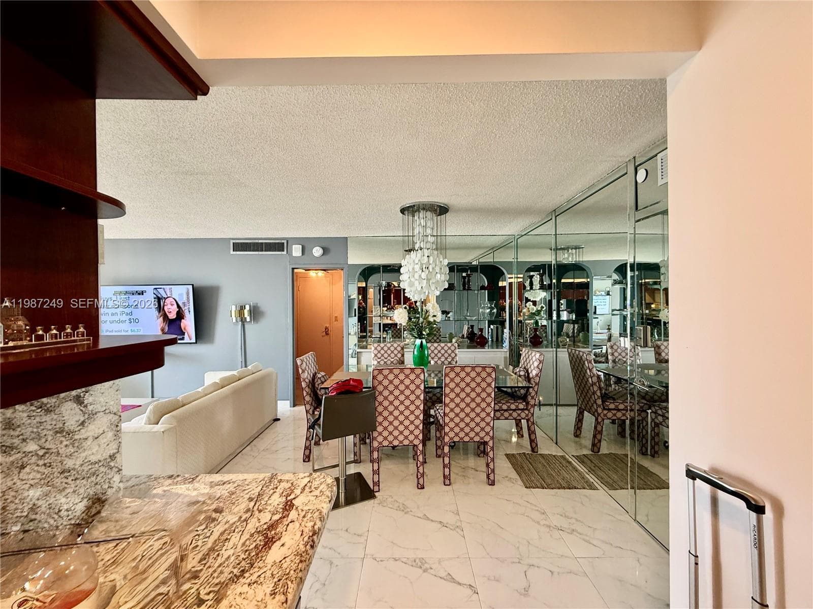 3180 Ocean Dr 509 photo 11