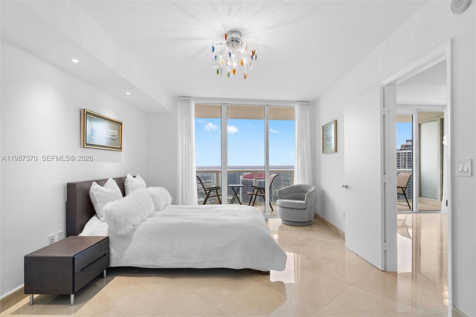 1850 Ocean Dr 4206 photo 13