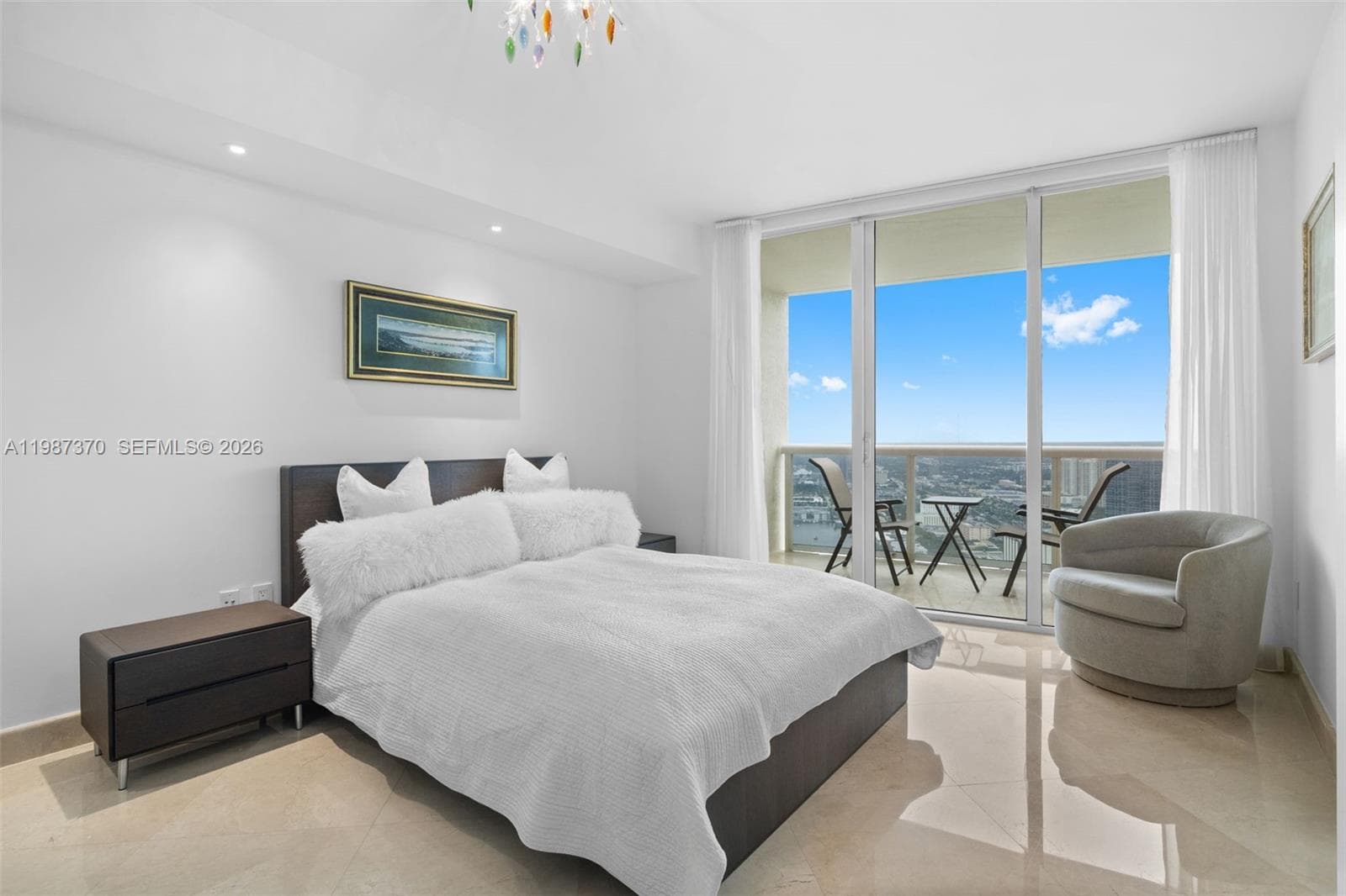 1850 Ocean Dr 4206 photo 14