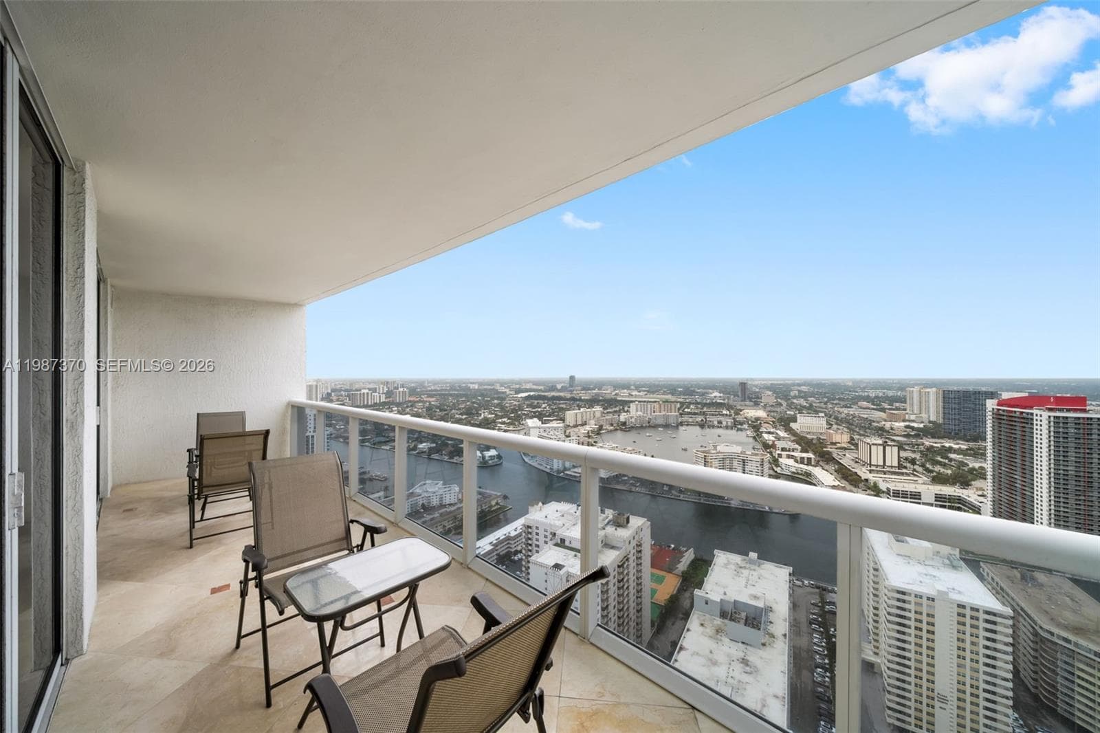 1850 Ocean Dr 4206 photo 21