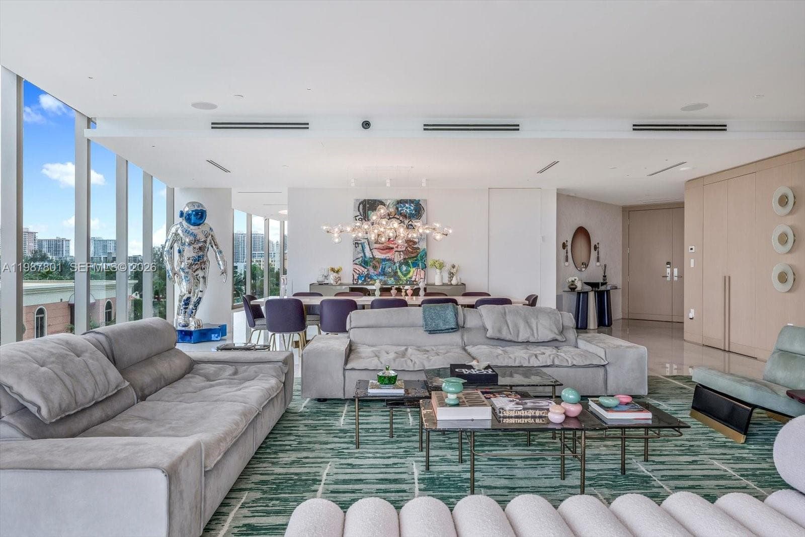 17901 Collins Ave 5
