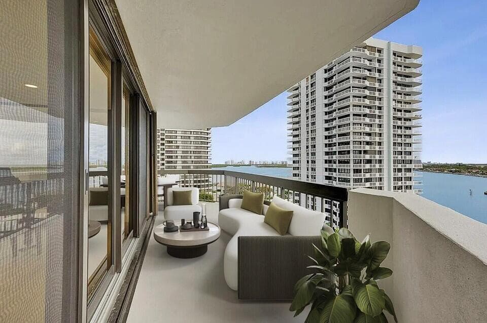 108 Lakeshore Drive 1041 photo 11