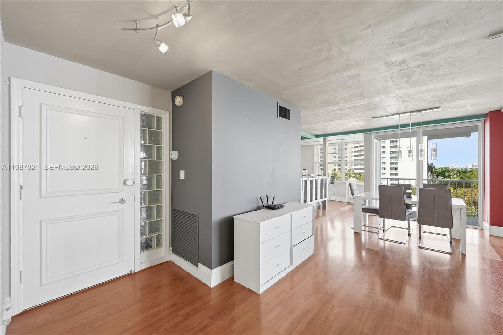 2800 Sunrise Blvd 7F photo 6