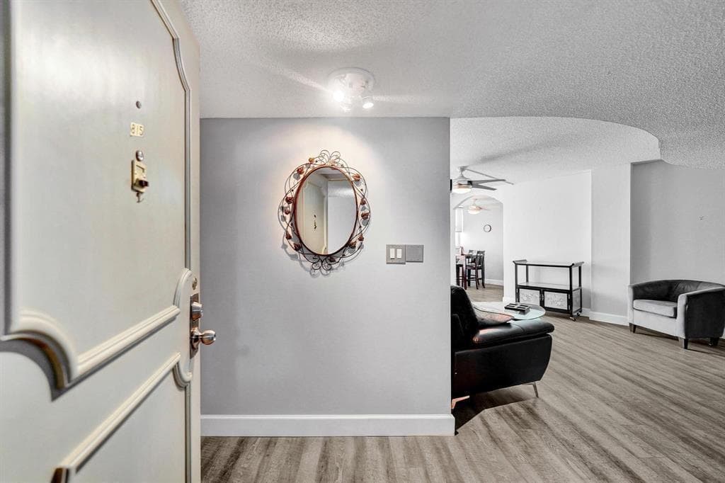 100 Golden Isles Drive #815 2
