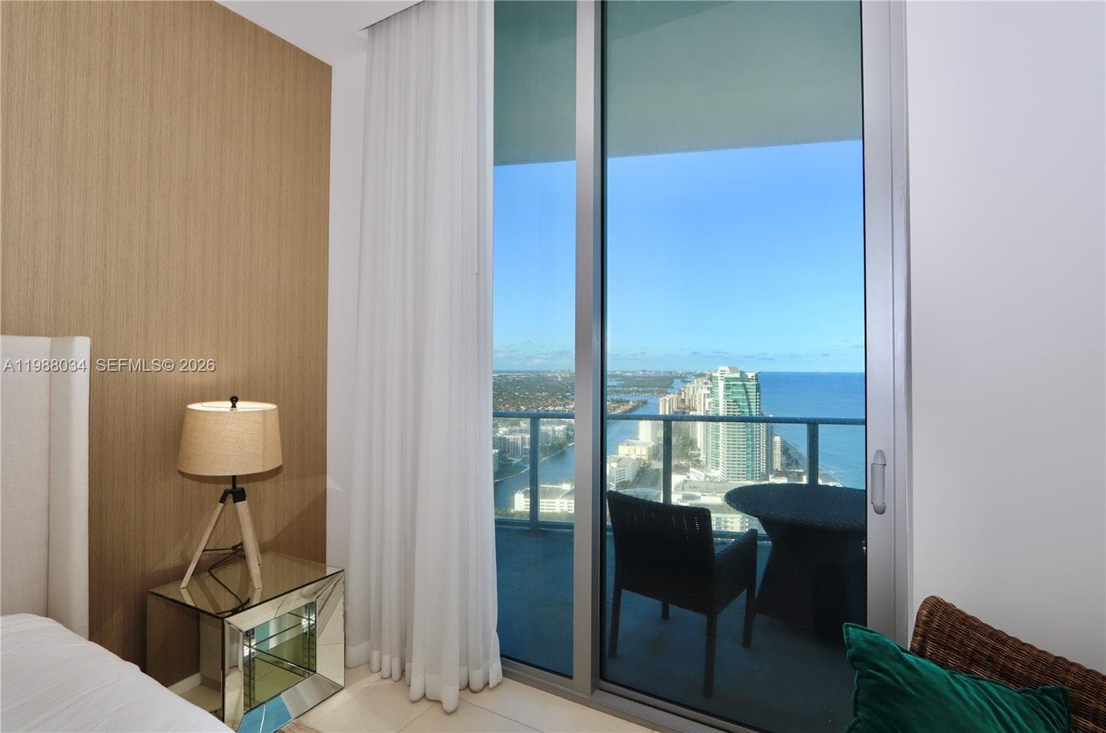 4111 Ocean Dr UPH8 photo 20