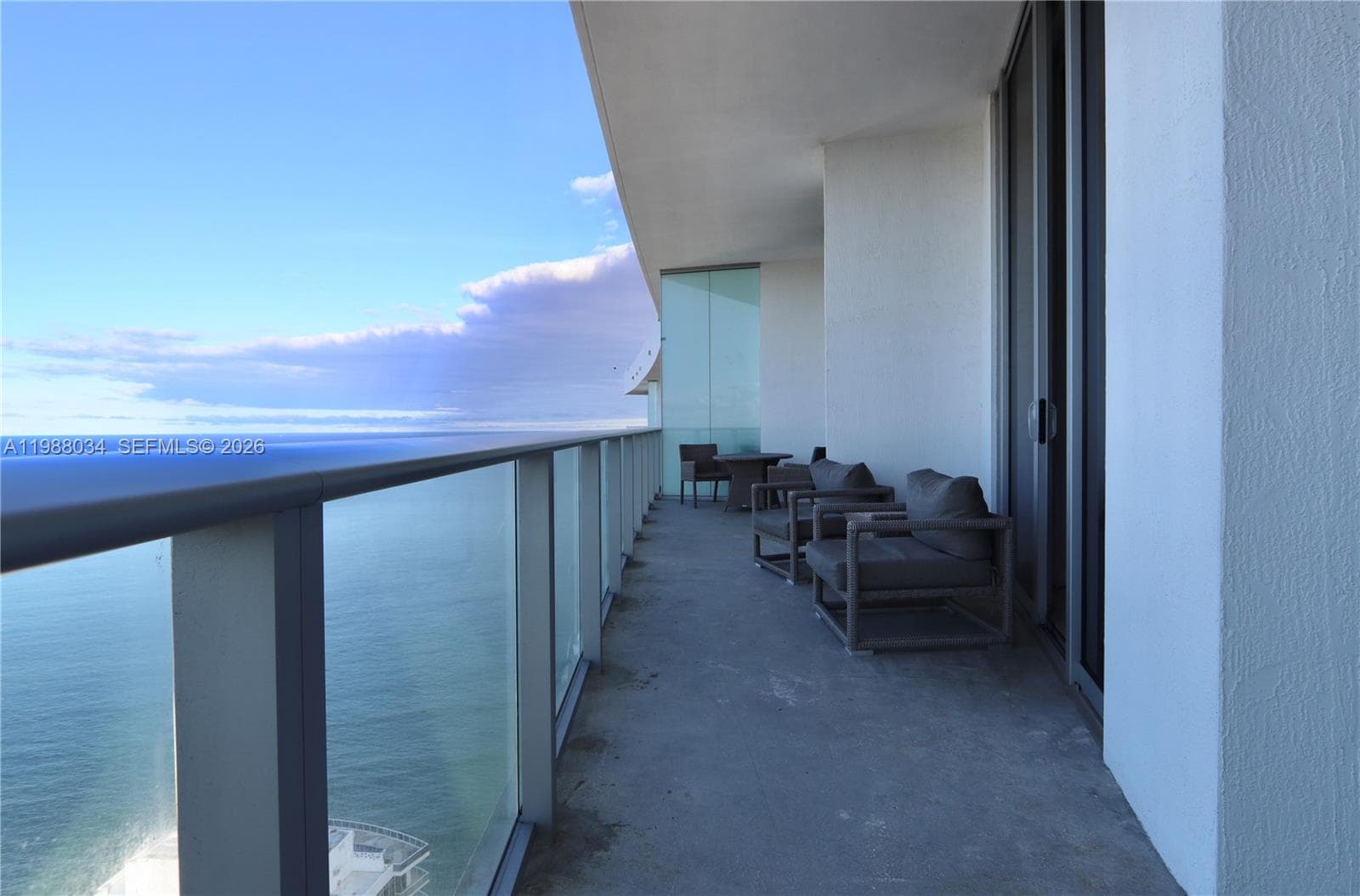 4111 Ocean Dr 4
