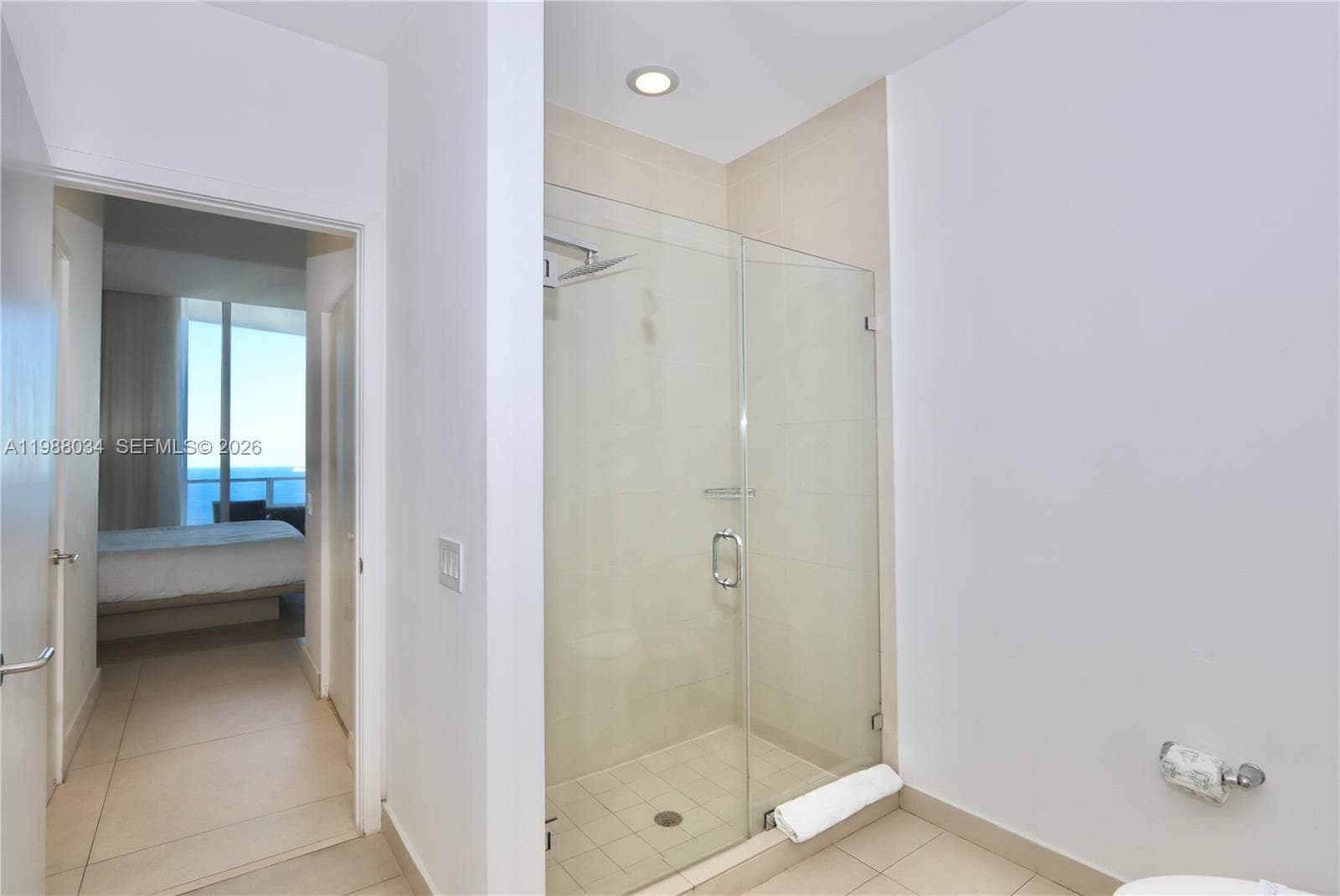 4111 Ocean Dr UPH8 photo 21