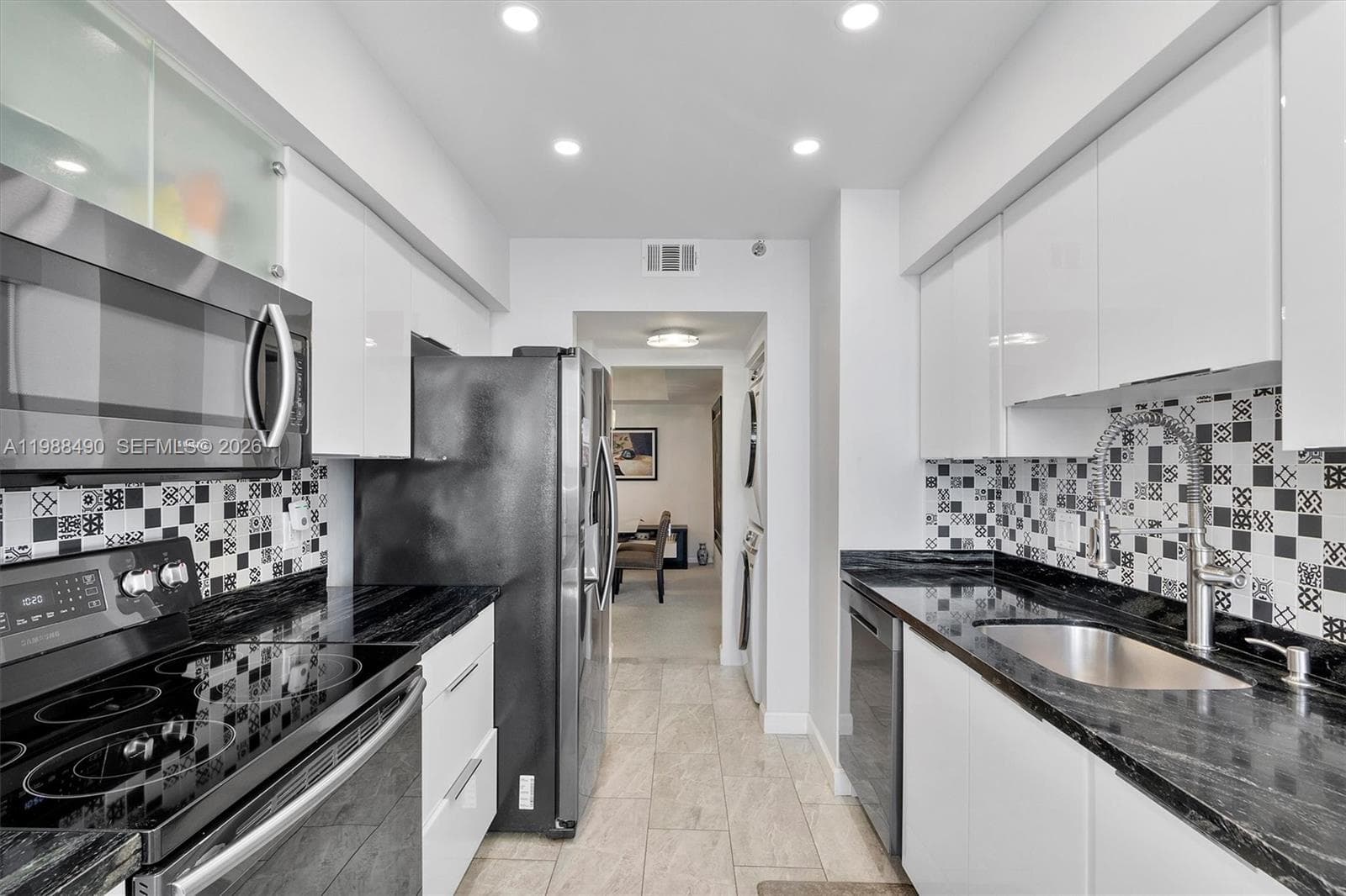 20281 E Country Cub Drive 1712 photo 19