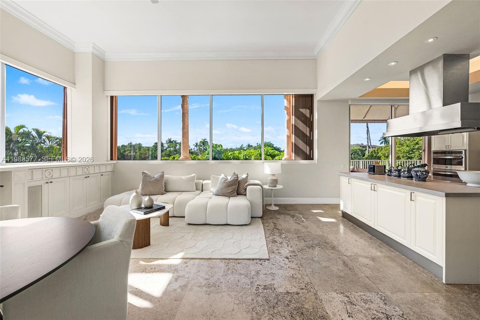 10 Edgewater Dr Lanai South photo 16