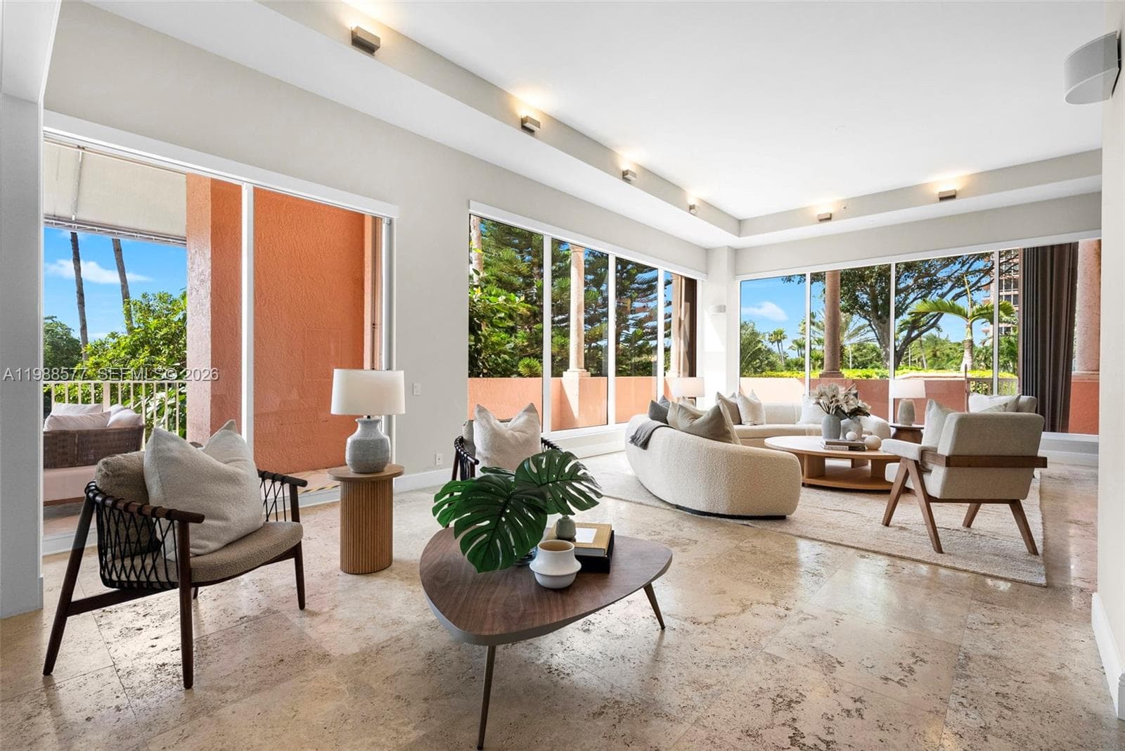 10 Edgewater Dr Lanai South photo 9
