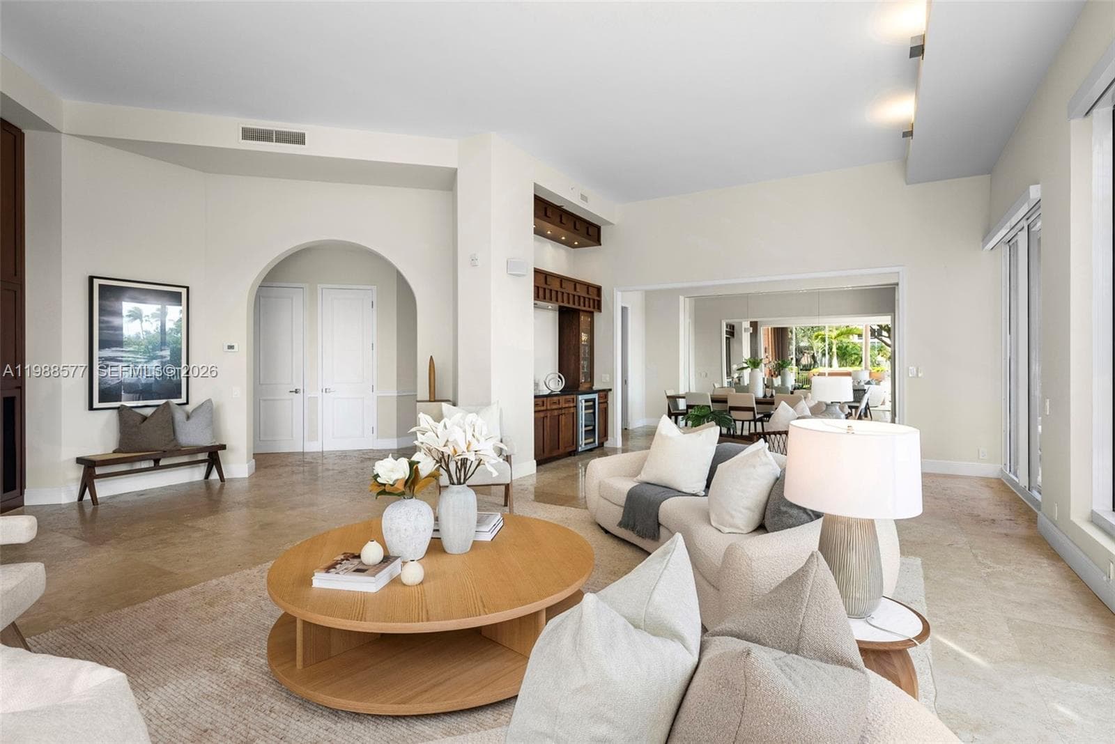 10 Edgewater Dr 4