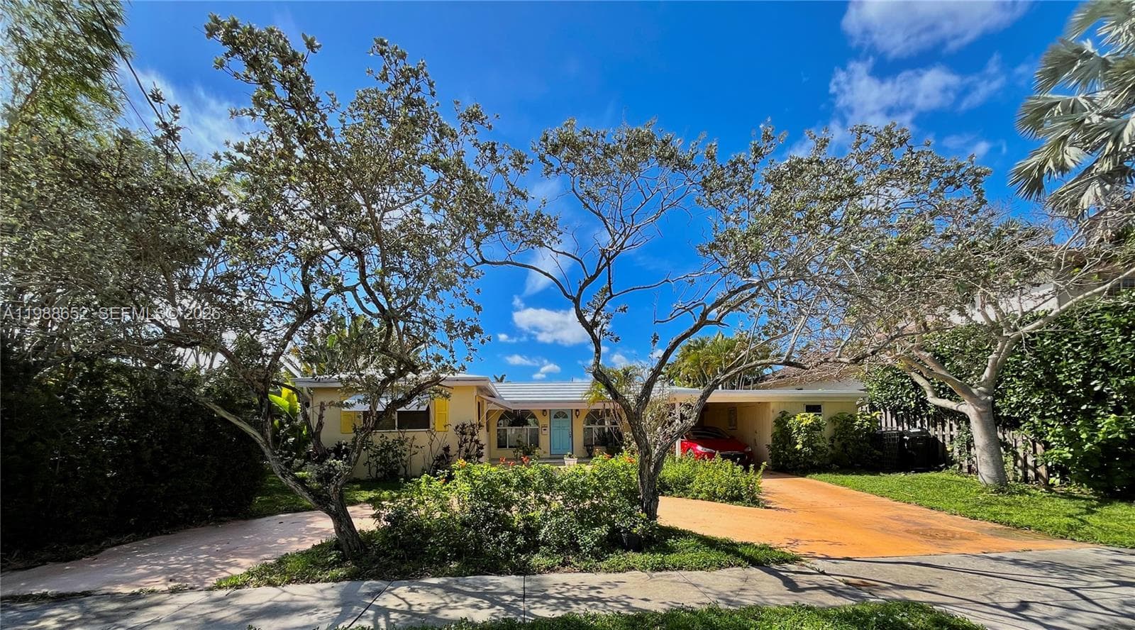 1004 Mandarin Isle 1