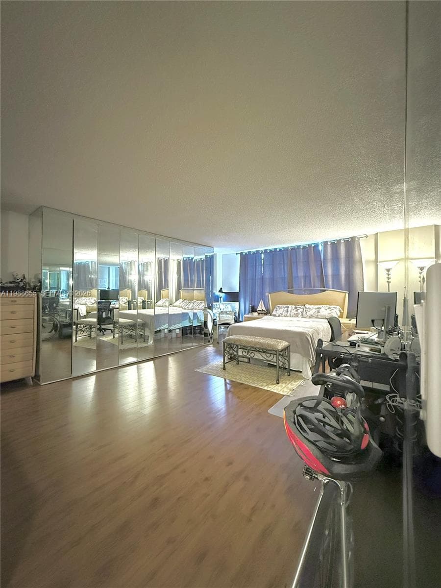 10000 W Bay Harbor Dr PH4 photo 12
