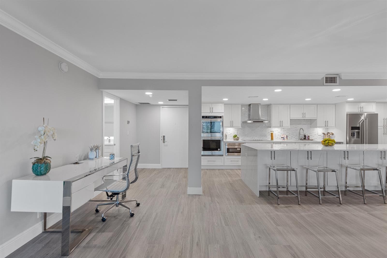 777 NE Bayshore Drive #705 5