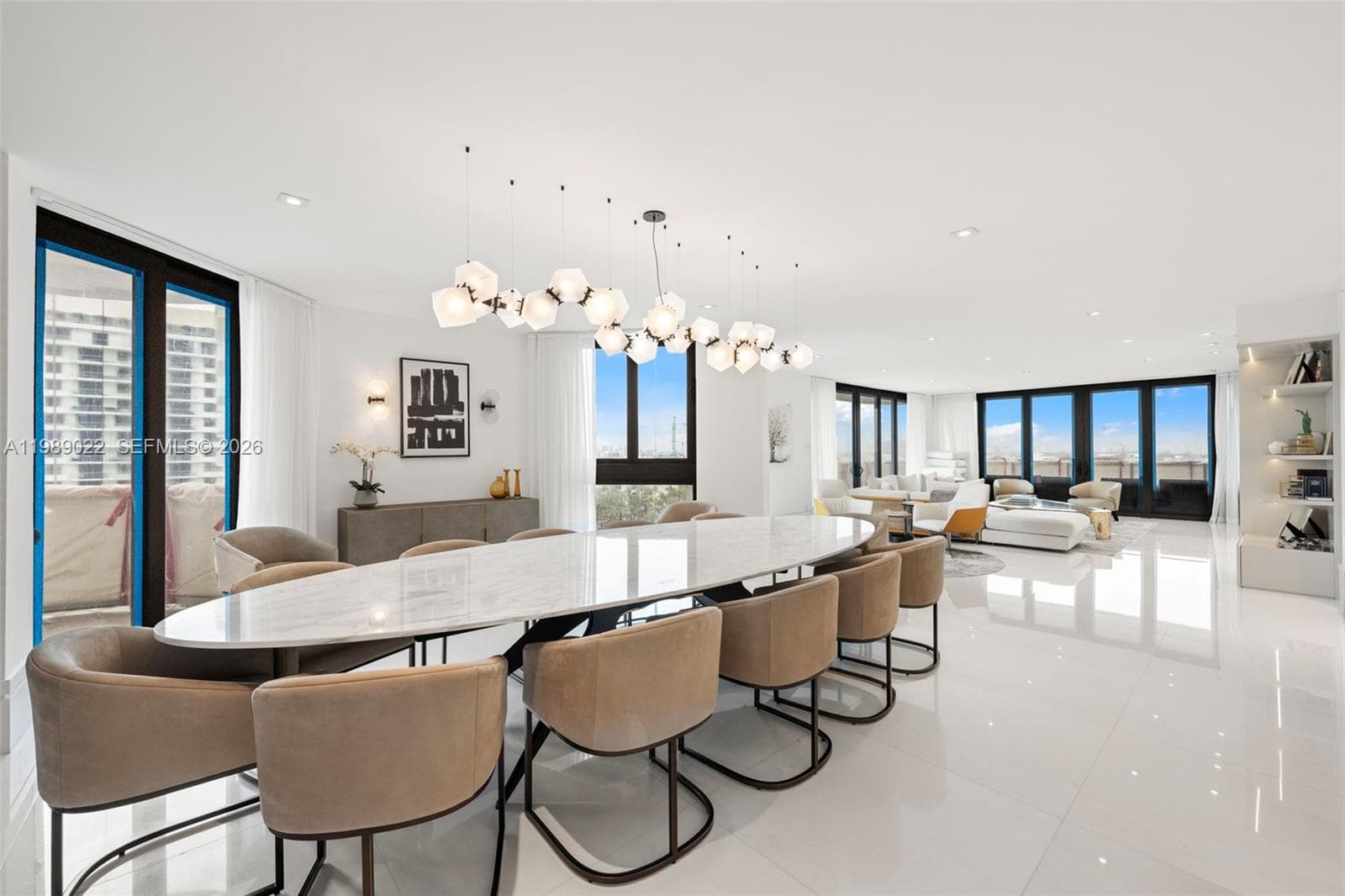 9999 Collins Ave 3