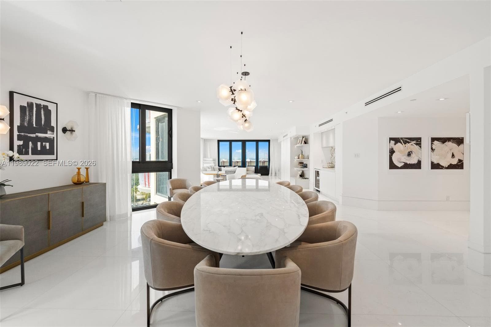 9999 Collins Ave 5