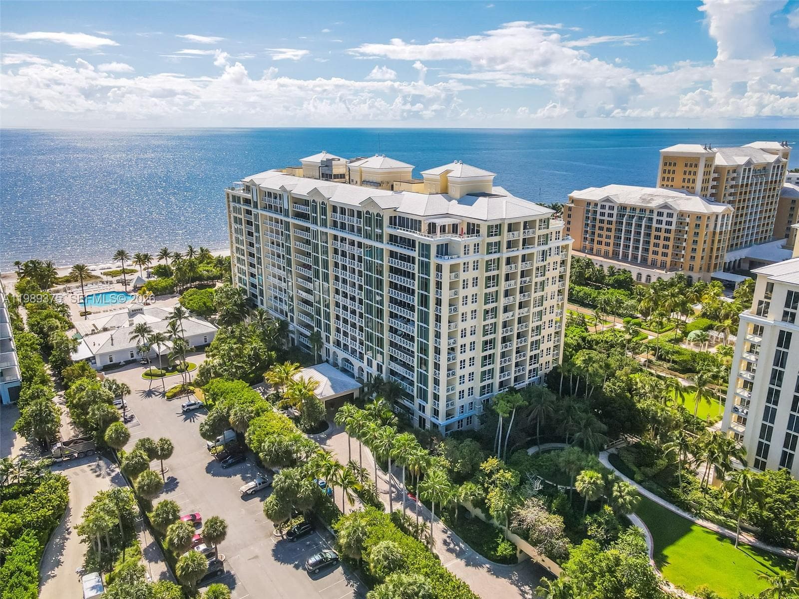 430 Grand Bay Dr 3