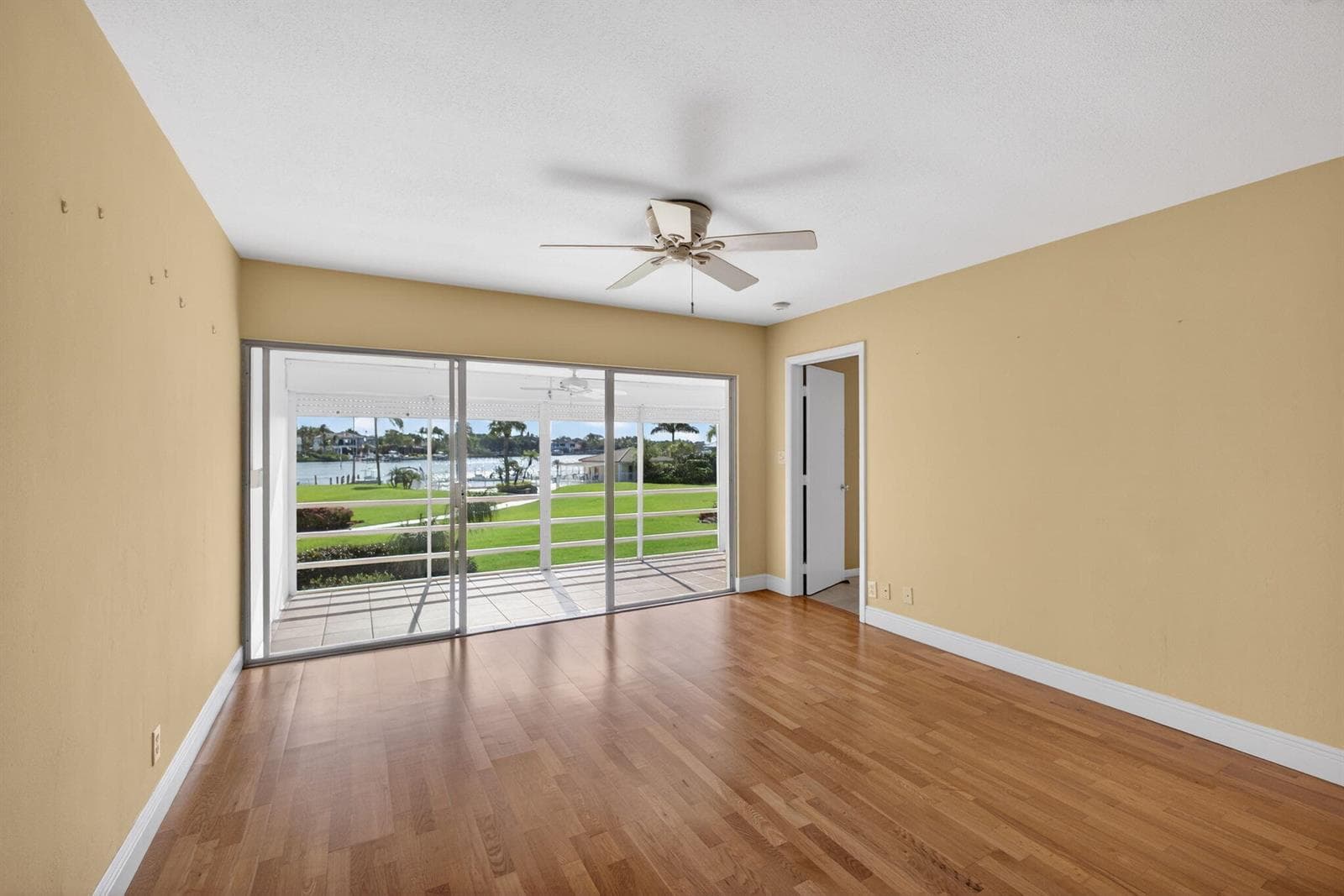 478 Tequesta Drive #205 5