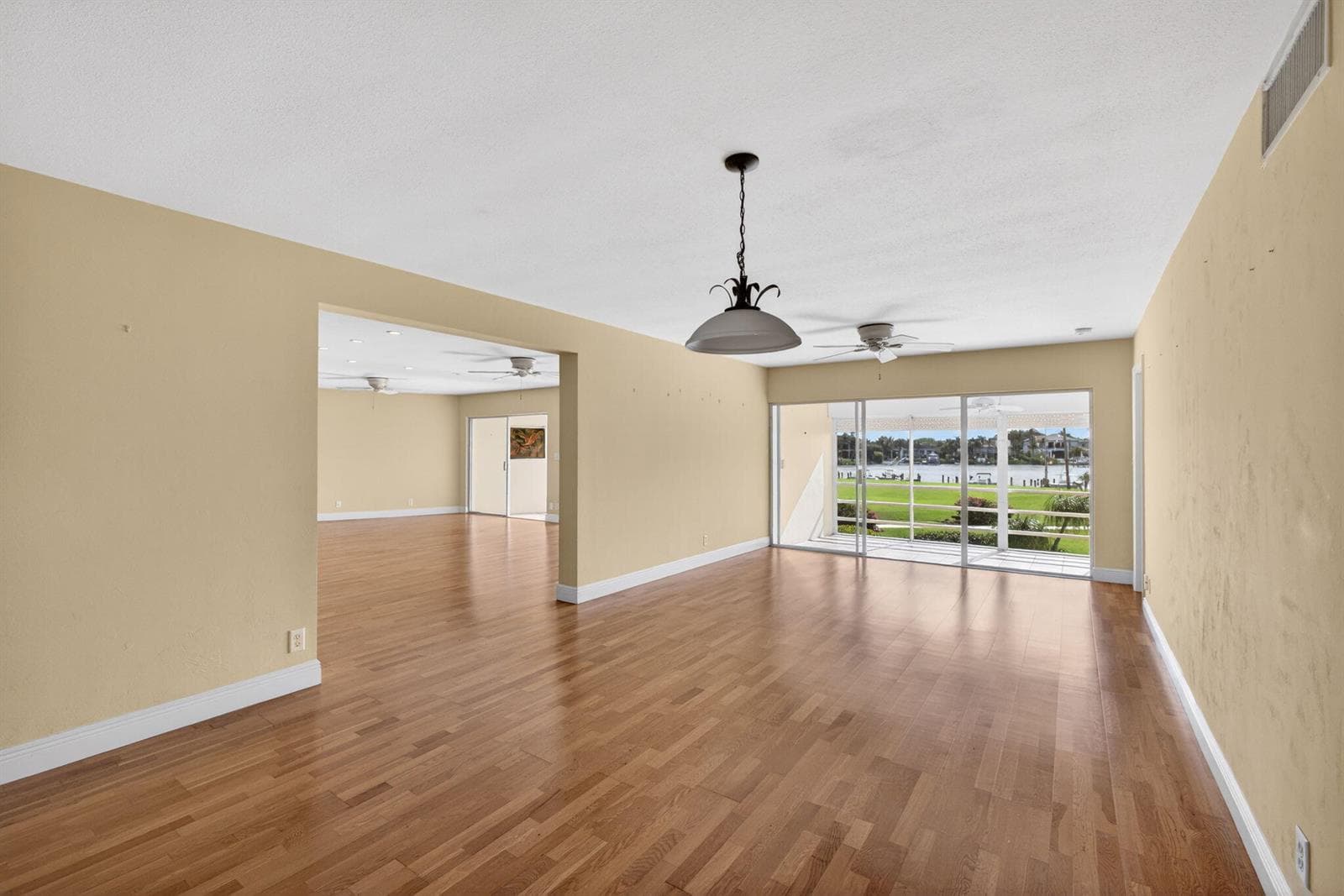 478 Tequesta Drive #205 4