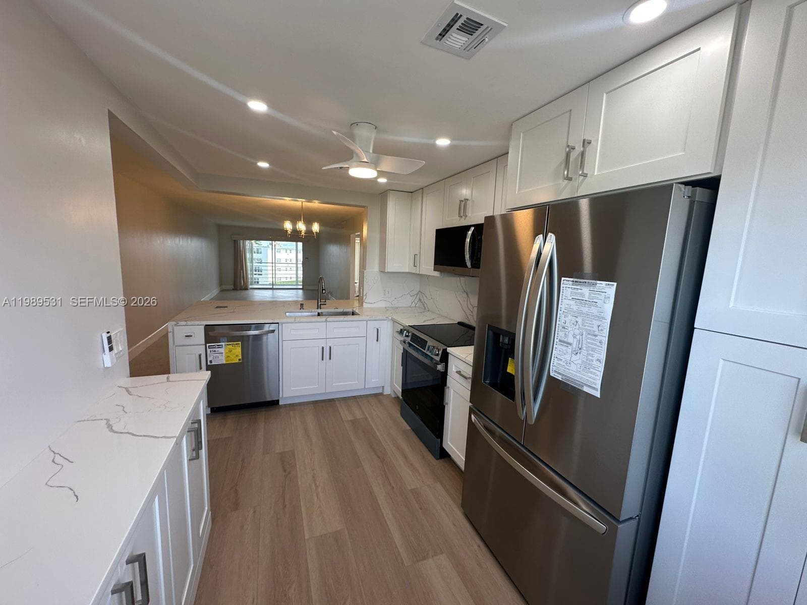 4098 Yarmouth  E 3