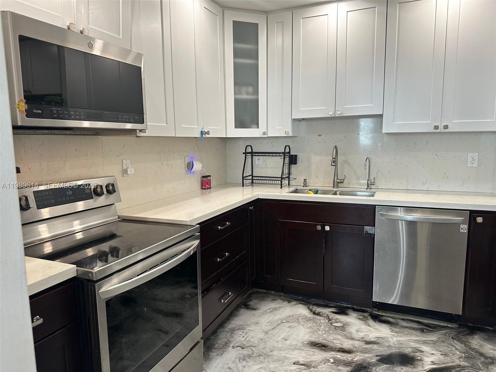 9341 E Bay Harbor Dr 6C photo 11