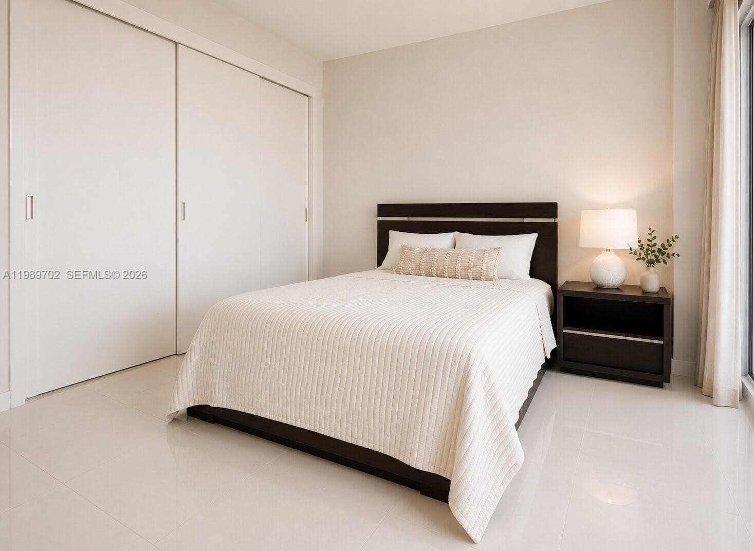 17121 Collins Ave 1905 photo 18