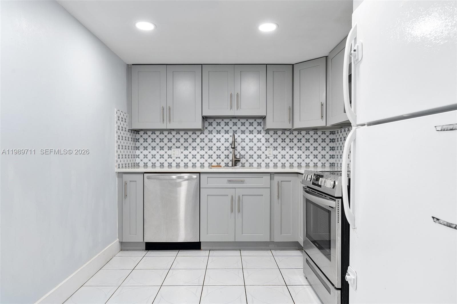 2500 135th St Unit#B206 photo 13